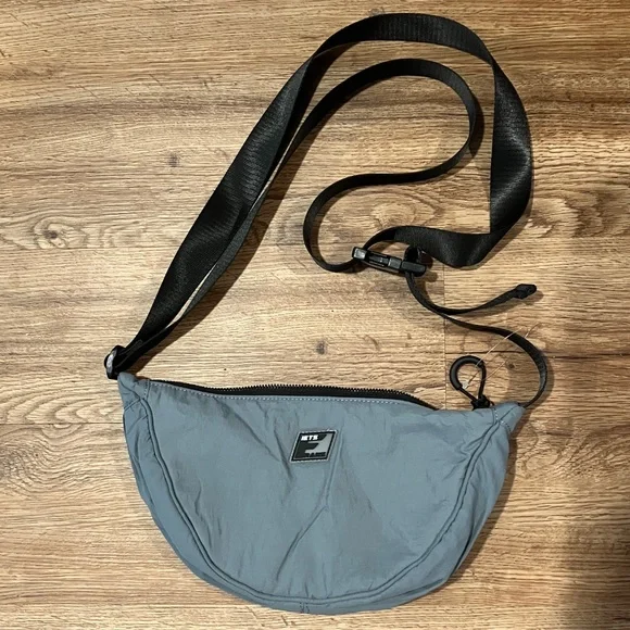 Urban Outfitters iets frans...  Mini Sling Crossbody Slate NEW - Picture 5 of 6